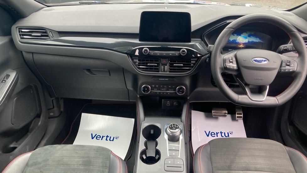 Ford Kuga 2.5 FHEV ST-Line X Edition 5dr CVT Hybrid Estate - Image 10