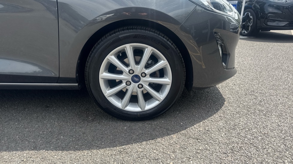Ford Fiesta 1.0 EcoBoost 95 Titanium 5dr Petrol Hatchback - Image 24