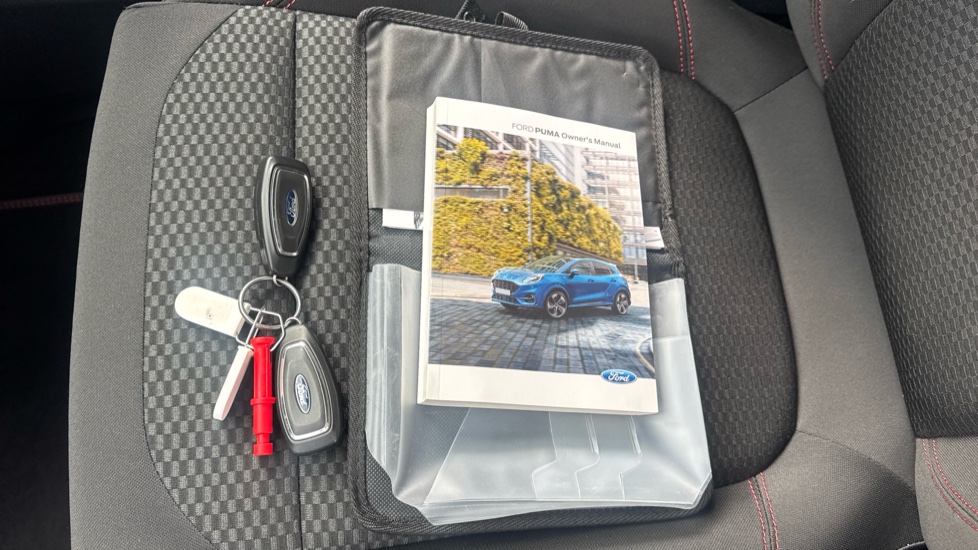 Ford Puma 1.0 EcoBoost Hybrid mHEV ST-Line 5dr Petrol Hatchback - Image 19