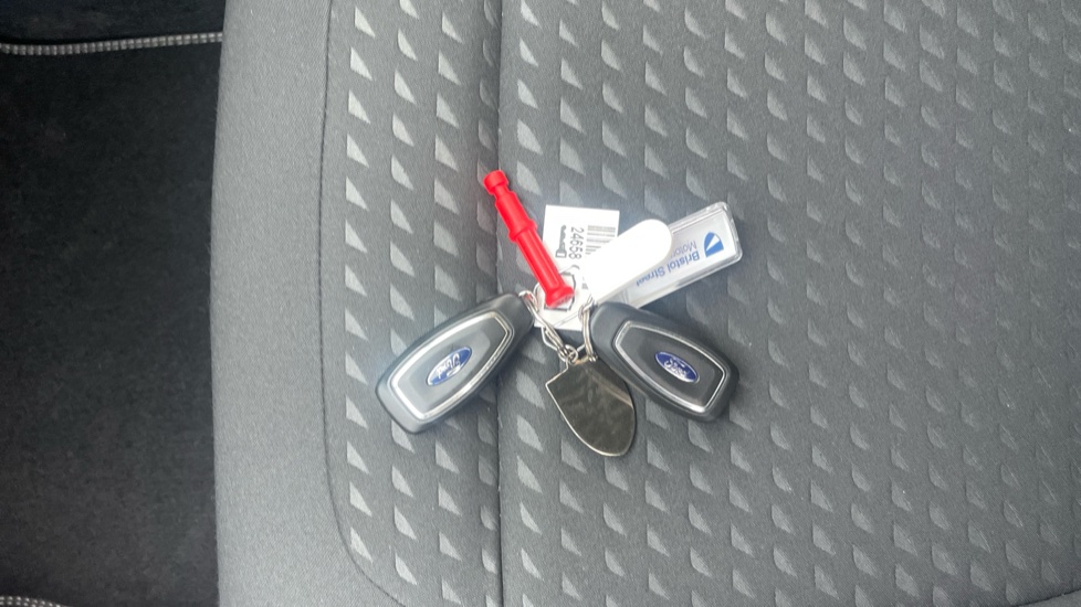 Ford Fiesta 1.0 EcoBoost 95 Titanium 5dr Petrol Hatchback - Image 20