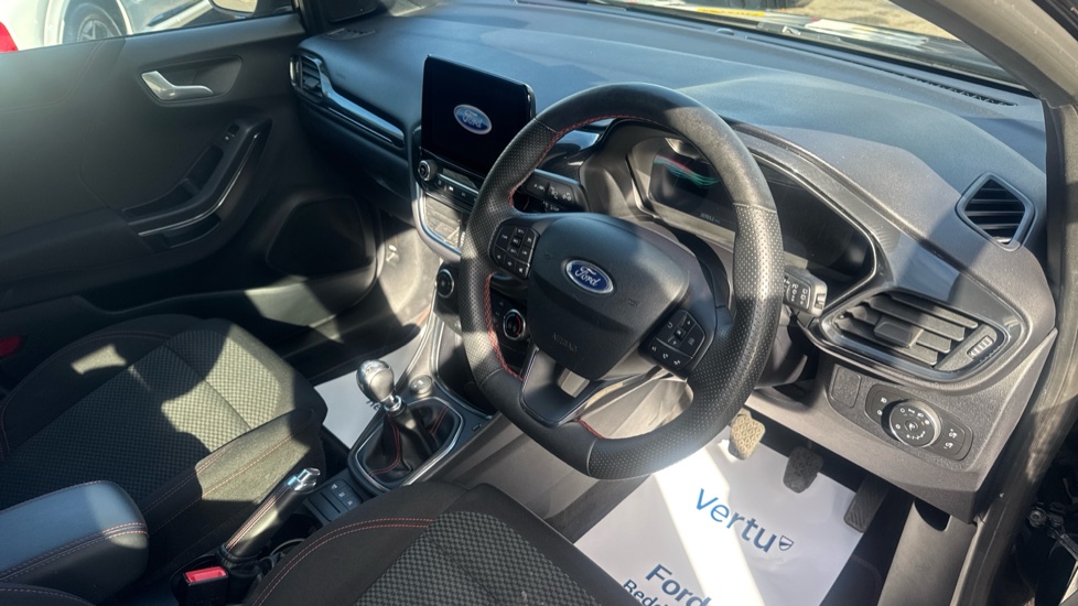 Ford Puma 1.0 EcoBoost Hybrid mHEV ST-Line 5dr Petrol Hatchback - Image 11