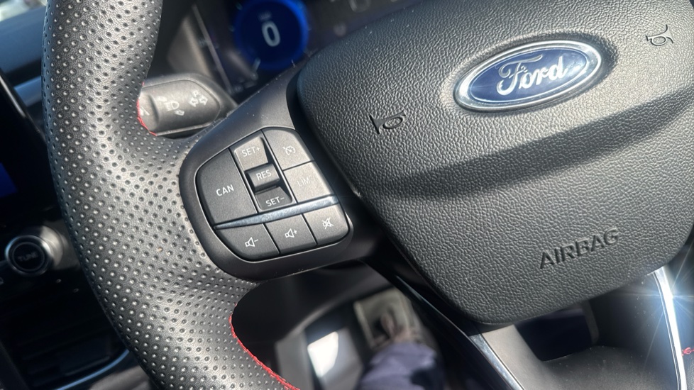 Ford Puma 1.0 EcoBoost Hybrid mHEV ST-Line 5dr Petrol Hatchback - Image 22