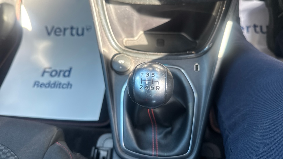 Ford Puma 1.0 EcoBoost Hybrid mHEV ST-Line 5dr Petrol Hatchback - Image 29