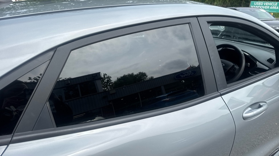Ford Puma 1.0 EcoBoost Hybrid mHEV ST-Line 5dr Petrol Hatchback - Image 25
