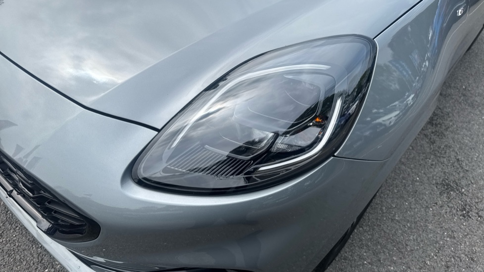 Ford Puma 1.0 EcoBoost Hybrid mHEV ST-Line 5dr Petrol Hatchback - Image 30