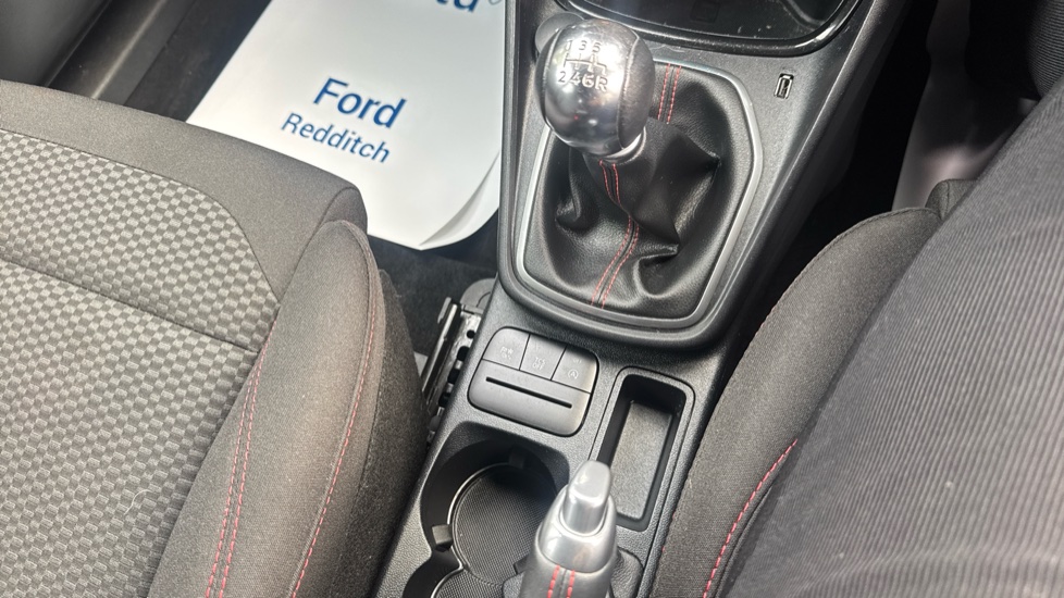 Ford Puma 1.0 EcoBoost Hybrid mHEV ST-Line 5dr Petrol Hatchback - Image 41