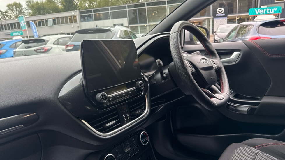 Ford Puma 1.0 EcoBoost Hybrid mHEV ST-Line 5dr Petrol Hatchback - Image 9