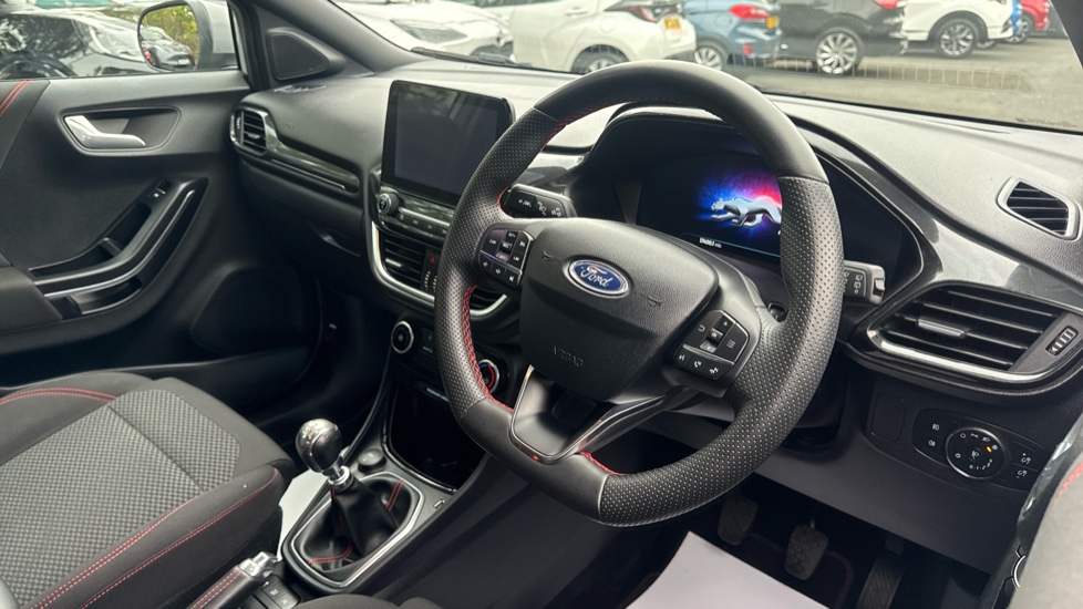 Ford Puma 1.0 EcoBoost Hybrid mHEV ST-Line 5dr Petrol Hatchback - Image 11