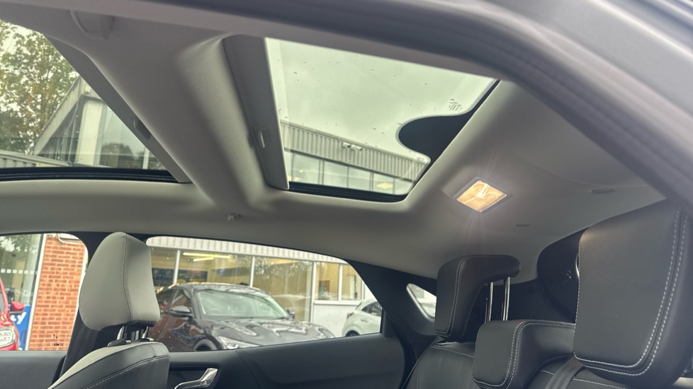 Ford Puma 123kW Premium 43kWh 5dr Auto [Adv Driver Assist] Electric Hatchback - Image 37