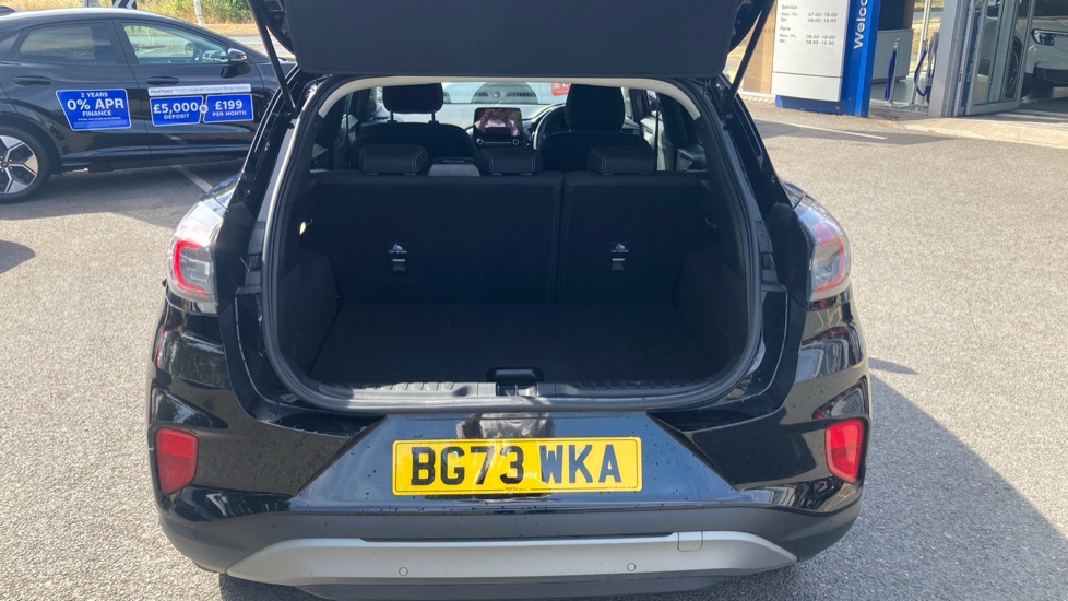 Ford Puma 1.0 EcoBoost Hybrid mHEV Titanium 5dr Petrol Hatchback - Image 4