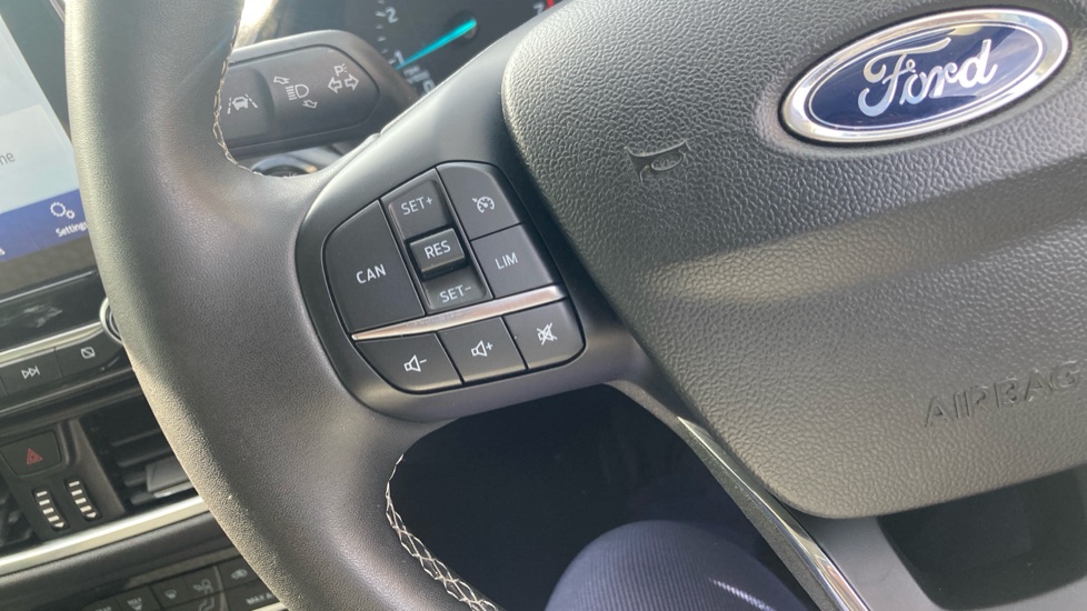 Ford Puma 1.0 EcoBoost Hybrid mHEV Titanium 5dr Petrol Hatchback - Image 29