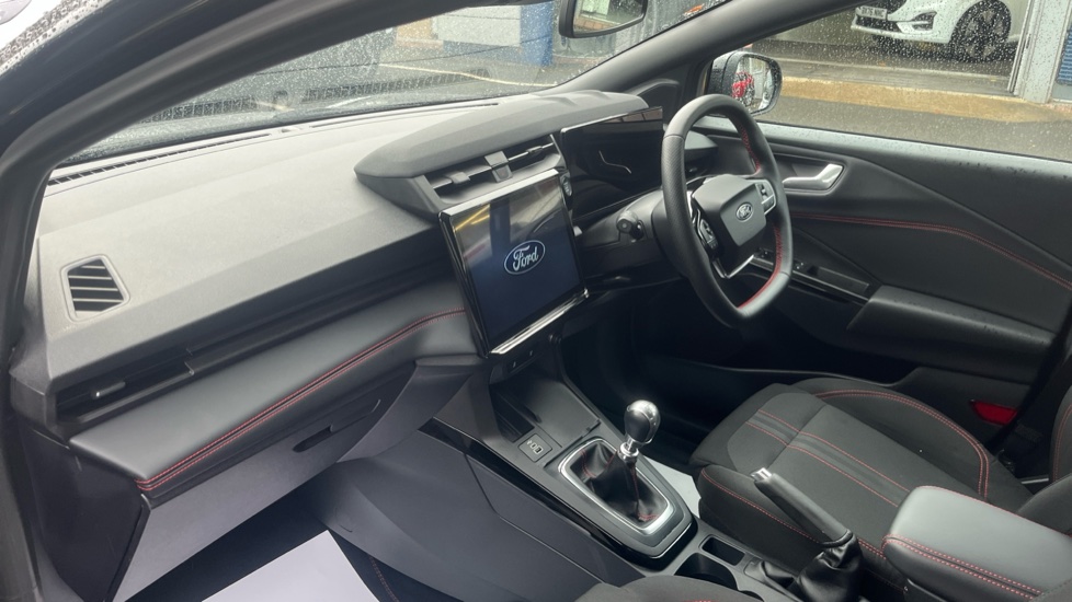 Ford Puma 1.0 EcoBoost Hybrid mHEV ST-Line 5dr Petrol Hatchback - Image 9