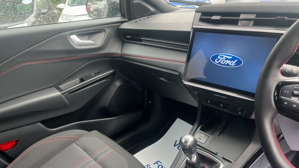 Ford Puma 1.0 EcoBoost Hybrid mHEV ST-Line 5dr Petrol Hatchback - Image 14