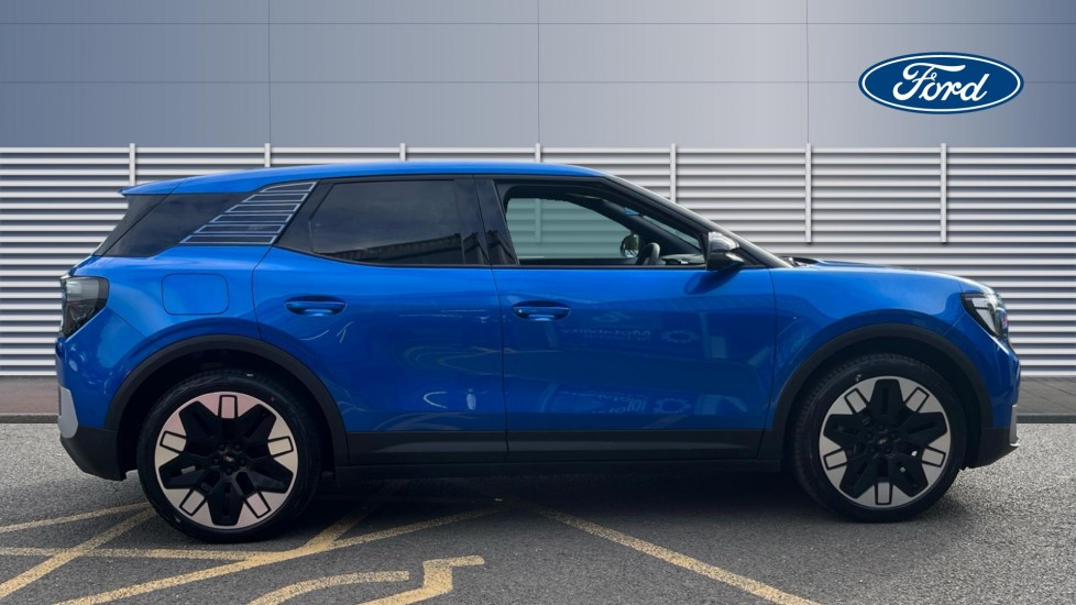 Ford Explorer 210kW Premium 79kWh 5dr Auto [Driver Assist Pack] Electric Estate - Image 5
