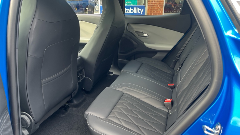 Ford Explorer 210kW Premium 79kWh 5dr Auto [Driver Assist Pack] Electric Estate - Image 16