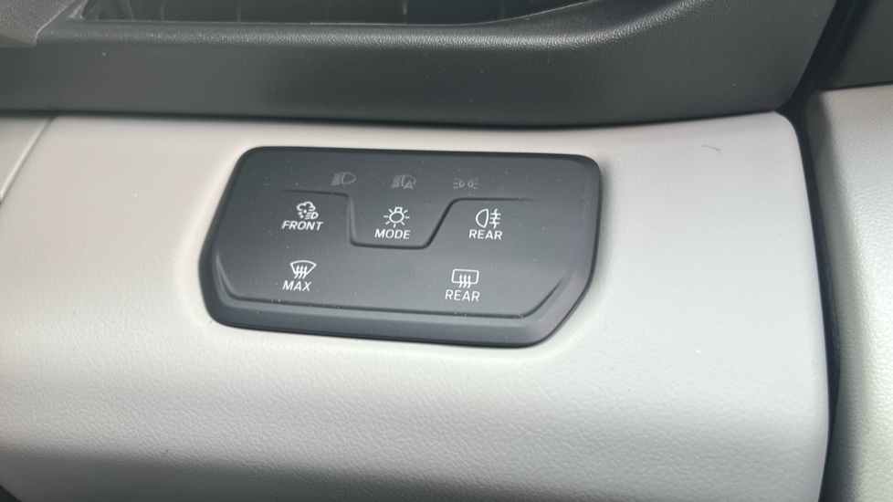 Ford Explorer 210kW Premium 79kWh 5dr Auto [Driver Assist Pack] Electric Estate - Image 22