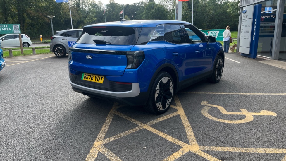 Ford Explorer 210kW Premium 79kWh 5dr Auto [Driver Assist Pack] Electric Estate - Image 36