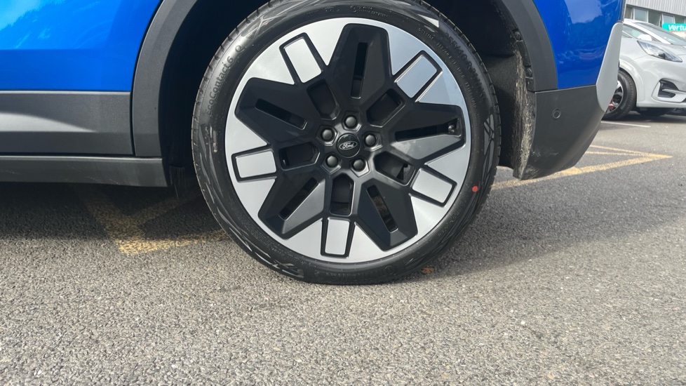 Ford Explorer 210kW Premium 79kWh 5dr Auto [Driver Assist Pack] Electric Estate - Image 37