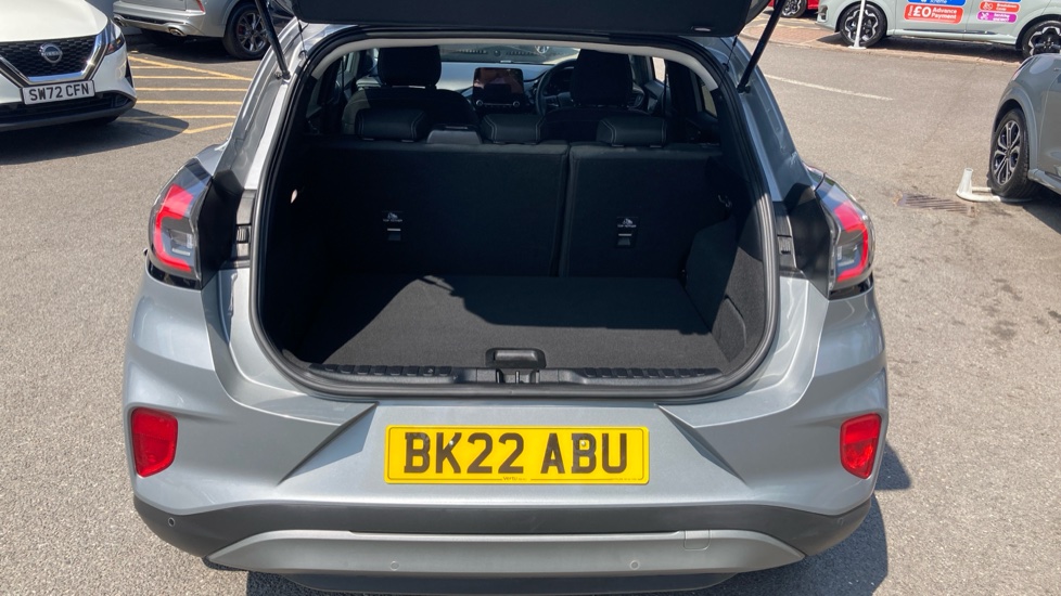 Ford Puma 1.0 EcoBoost Hybrid mHEV Titanium 5dr Petrol Hatchback - Image 4