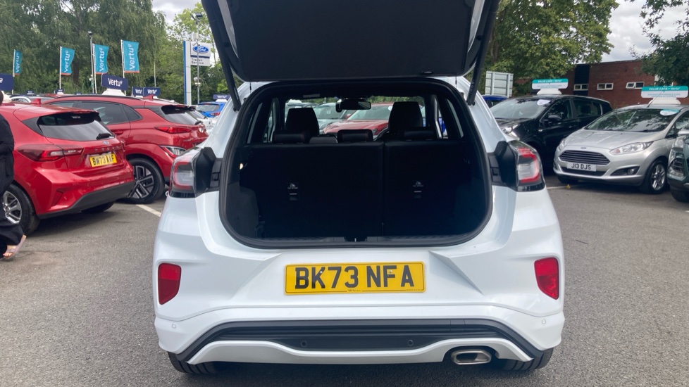 Ford Puma 1.0 EcoBoost Hybrid mHEV ST-Line X 5dr Petrol Hatchback - Image 4