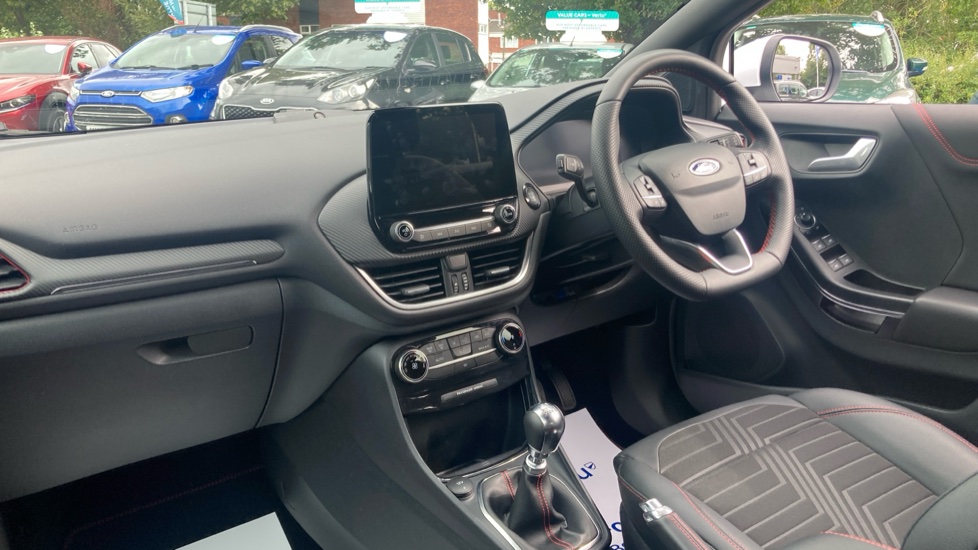 Ford Puma 1.0 EcoBoost Hybrid mHEV ST-Line X 5dr Petrol Hatchback - Image 9