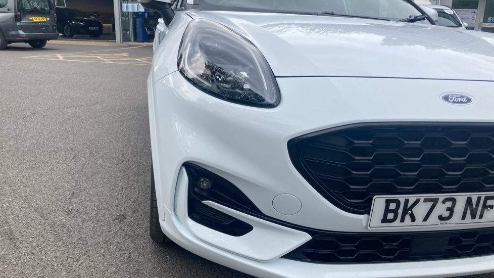 Ford Puma 1.0 EcoBoost Hybrid mHEV ST-Line X 5dr Petrol Hatchback - Image 30