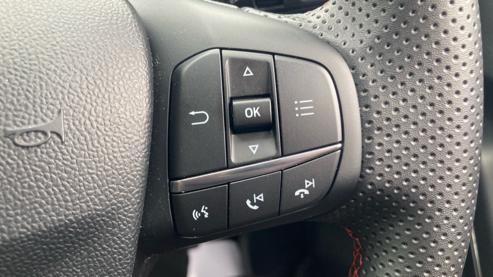 Ford Puma 1.0 EcoBoost Hybrid mHEV ST-Line X 5dr Petrol Hatchback - Image 37