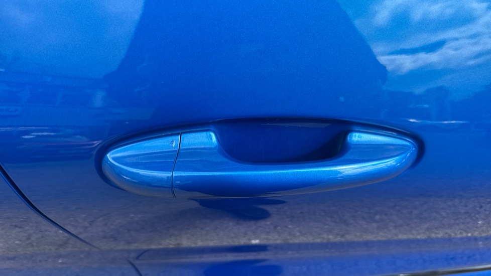 Ford Puma 1.0 EcoBoost Hybrid mHEV ST-Line 5dr Petrol Hatchback - Image 26