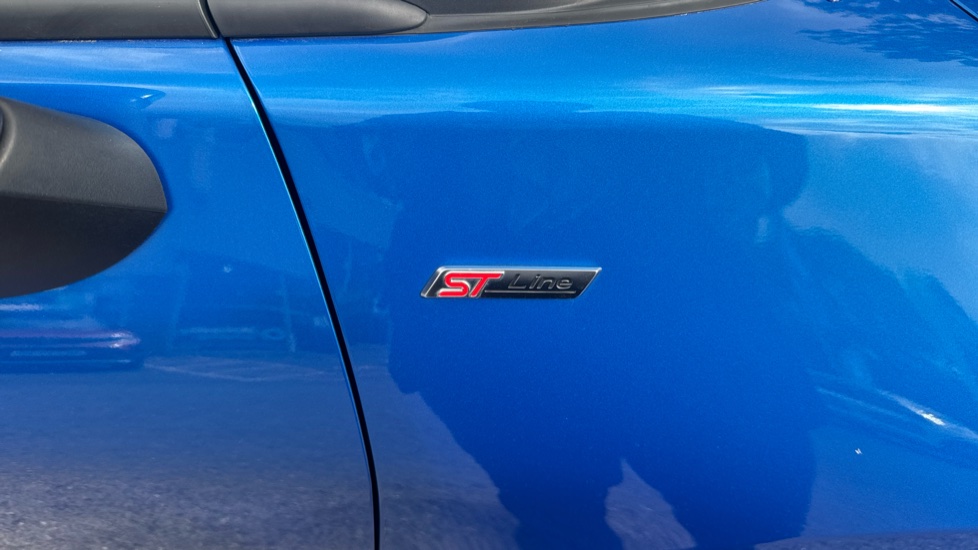 Ford Puma 1.0 EcoBoost Hybrid mHEV ST-Line 5dr Petrol Hatchback - Image 28