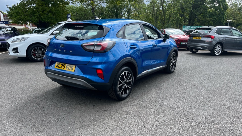 Ford Puma 1.0 EcoBoost Titanium 5dr Petrol Hatchback - Image 36