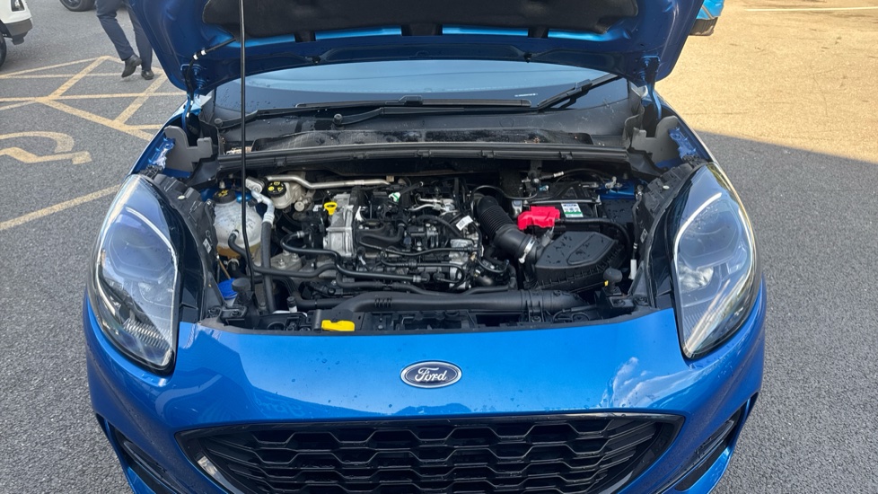 Ford Puma 1.0 EcoBoost Hybrid mHEV ST-Line 5dr Petrol Hatchback - Image 8