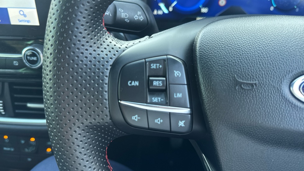 Ford Puma 1.0 EcoBoost Hybrid mHEV ST-Line 5dr Petrol Hatchback - Image 44