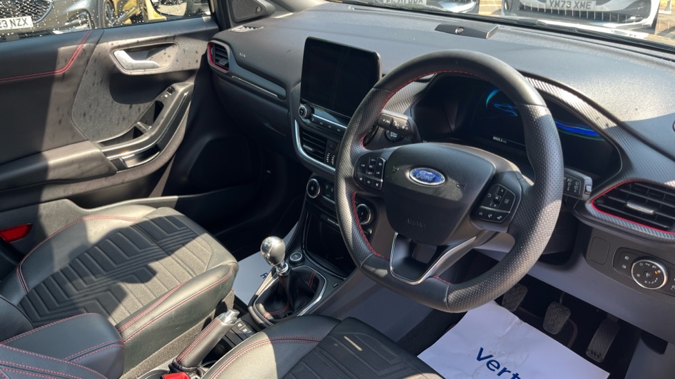 Ford Puma 1.0 EcoBoost Hybrid mHEV ST-Line X 5dr Petrol Hatchback - Image 11