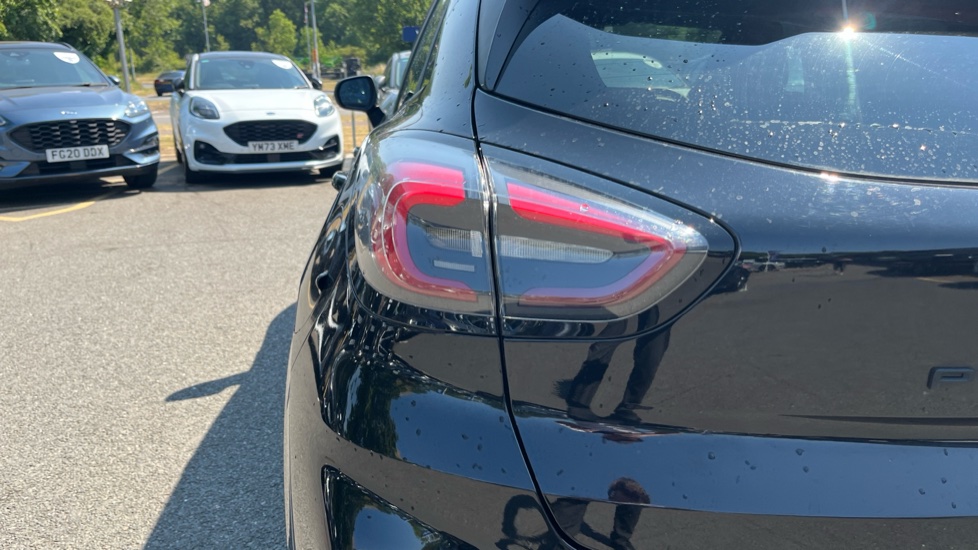 Ford Puma 1.0 EcoBoost Hybrid mHEV ST-Line X 5dr Petrol Hatchback - Image 39