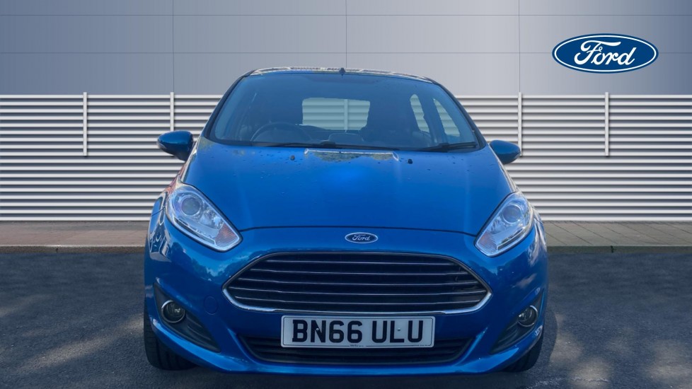 Ford Fiesta 1.25 82 Zetec 5dr Petrol Hatchback - Image 3