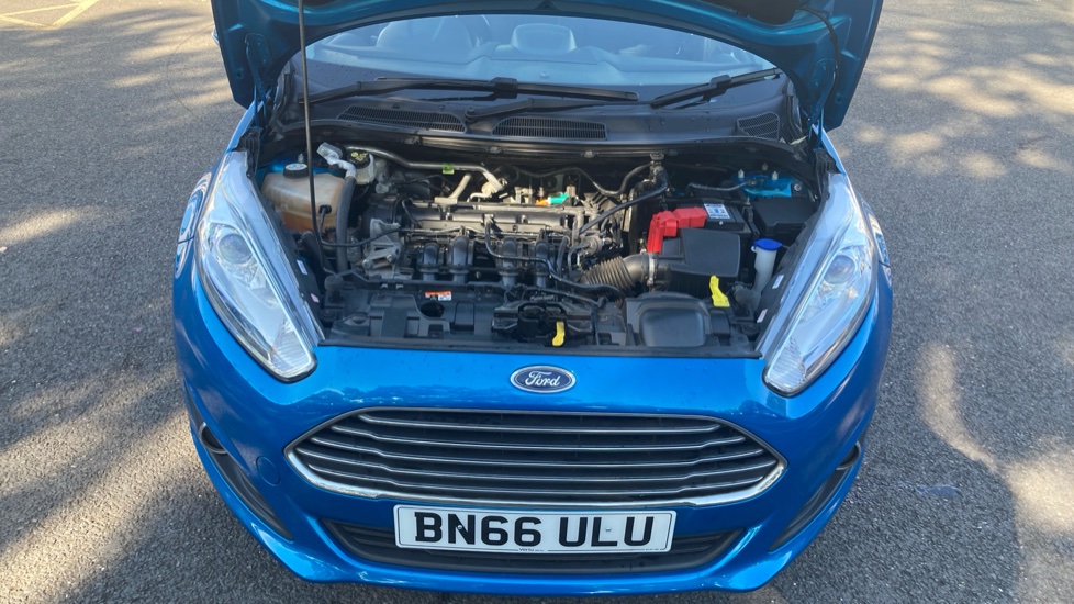 Ford Fiesta 1.25 82 Zetec 5dr Petrol Hatchback - Image 8