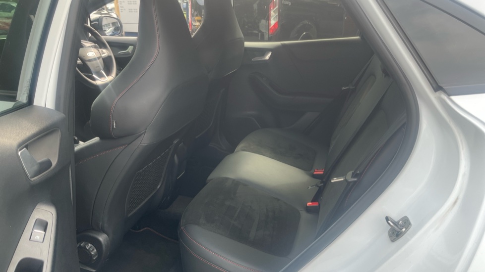 Ford Puma ST 1.5 EcoBoost ST 5dr Petrol Hatchback - Image 16