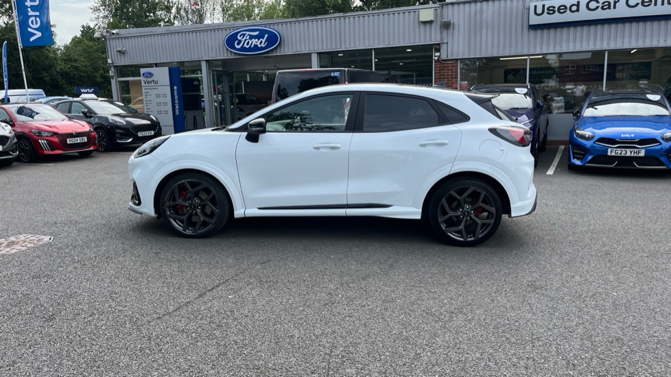 Ford Puma ST 1.5 EcoBoost ST 5dr Petrol Hatchback - Image 38