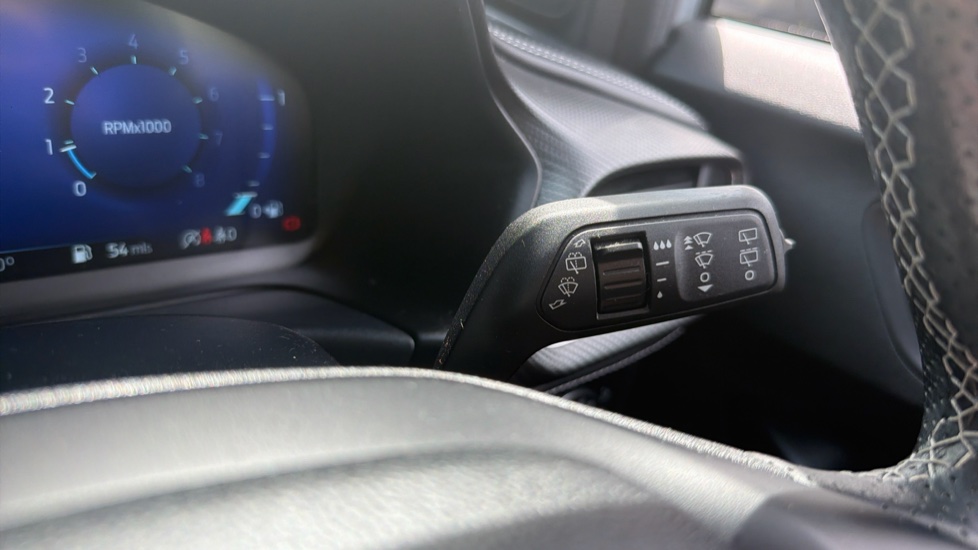 Ford Puma 1.0 EcoBoost Hybrid mHEV 155 ST-Line Vignale 5dr Petrol Hatchback - Image 25