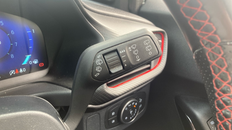 Ford Puma 1.0 EcoBoost Hybrid mHEV ST-Line X 5dr Petrol Hatchback - Image 38