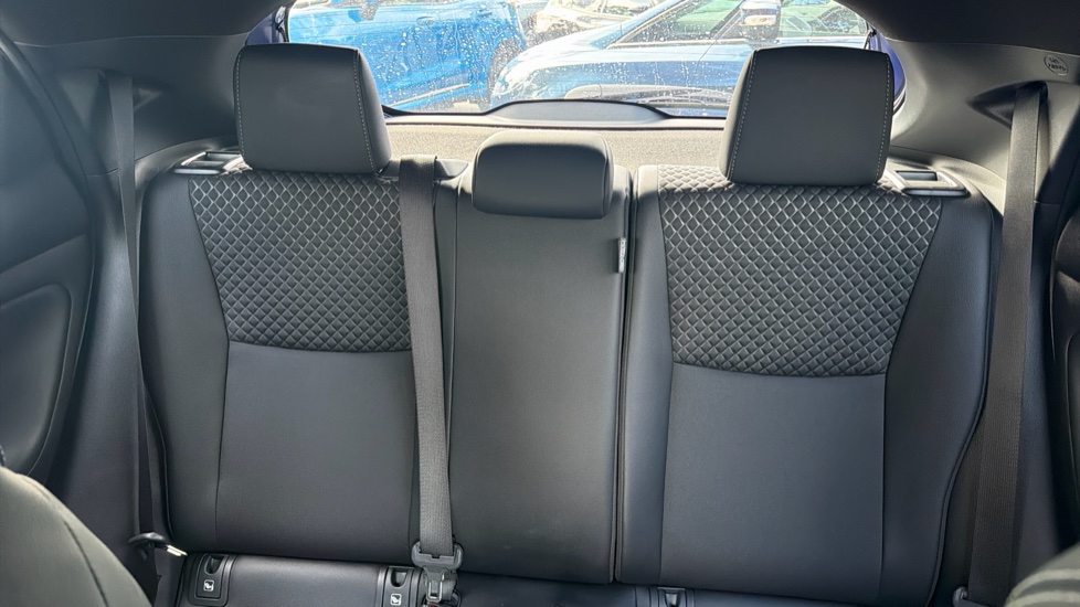 Mazda 2 Hybrid 1.5i Hybrid Homura 5dr CVT Hybrid Hatchback - Image 15