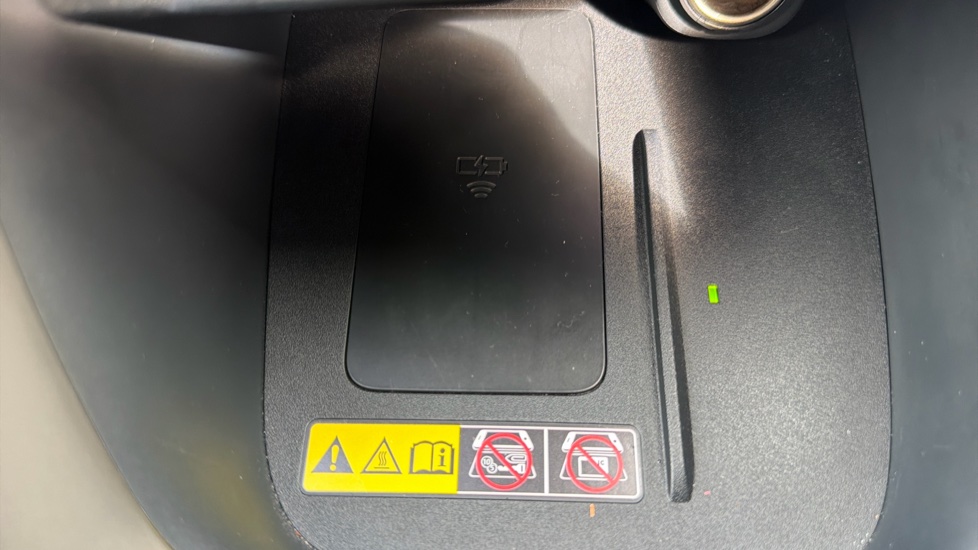 Mazda 2 Hybrid 1.5i Hybrid Homura 5dr CVT Hybrid Hatchback - Image 32