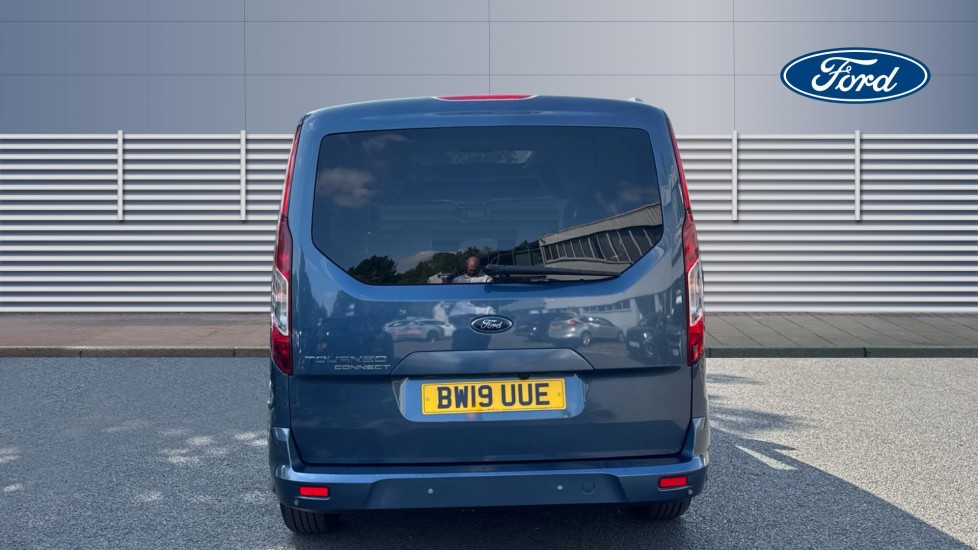 Ford Tourneo Connect 1.5 EcoBlue 120 Titanium 5dr Powershift Diesel Estate - Image 6