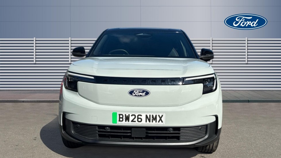 Ford Explorer 210kW Collection 79kWh 5dr Auto Electric Estate - Image 3
