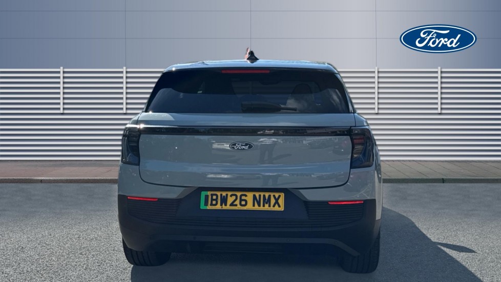 Ford Explorer 210kW Collection 79kWh 5dr Auto Electric Estate - Image 6