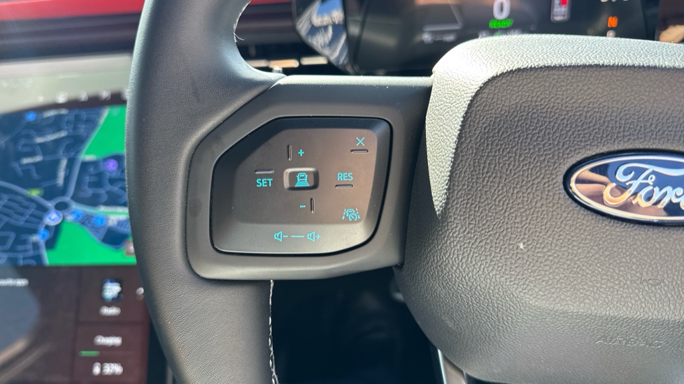 Ford Explorer 210kW Collection 79kWh 5dr Auto Electric Estate - Image 33