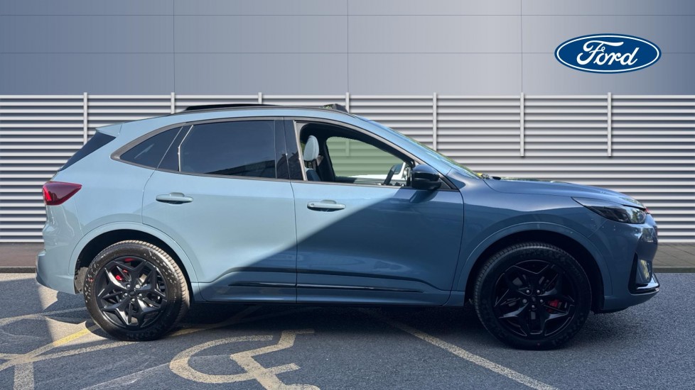 Ford Kuga 2.5 FHEV BlueCruise Edition 5dr CVT Hybrid Estate - Image 5