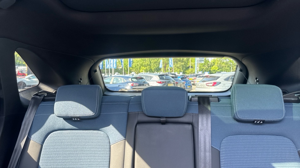 Ford Kuga 2.5 FHEV BlueCruise Edition 5dr CVT Hybrid Estate - Image 15
