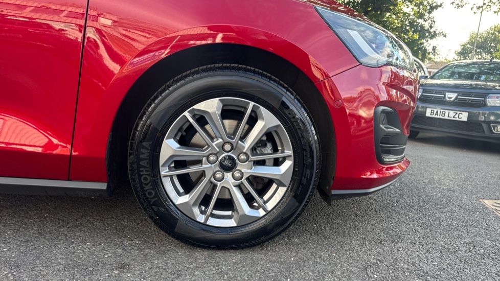 Ford Focus 1.0 EcoBoost Hybrid mHEV 155 Titanium 5dr Petrol Hatchback - Image 23