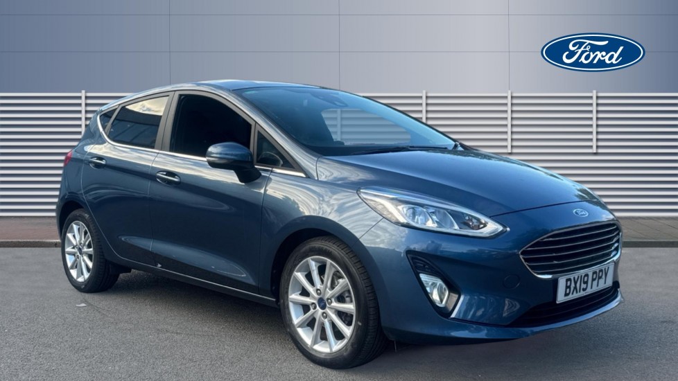 Ford Fiesta 1.0 EcoBoost Titanium 5dr Auto Petrol Hatchback - Image 1